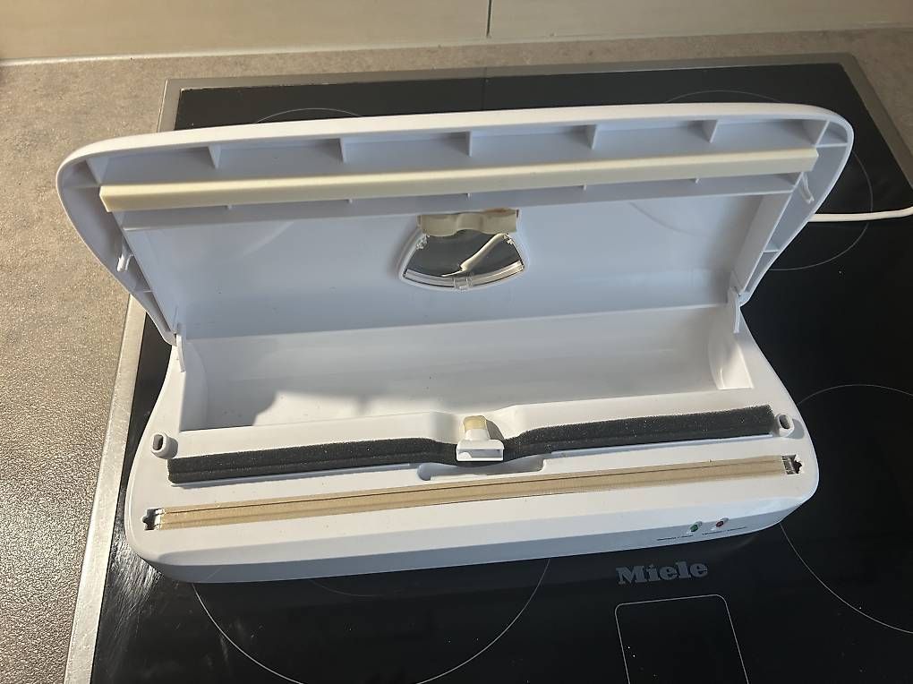 Appareils de cuisine: Mise sous vide neuf  – D'occasion à Domdidier par Guerrero68 2