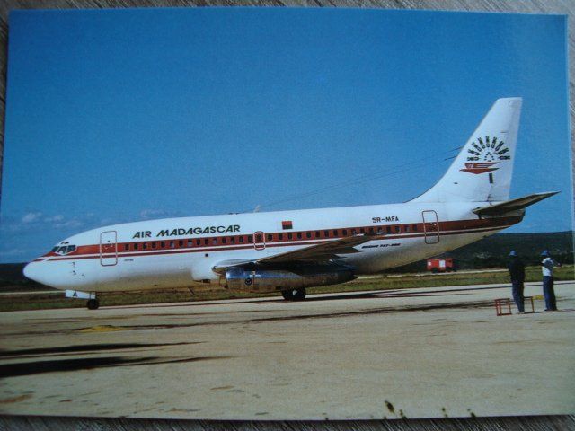 Cartoline postali: Air Madagascar Boeing 737-200 5R-MFA – Nuovo e nell'imballaggio originale da Thun venduto da Abigboss