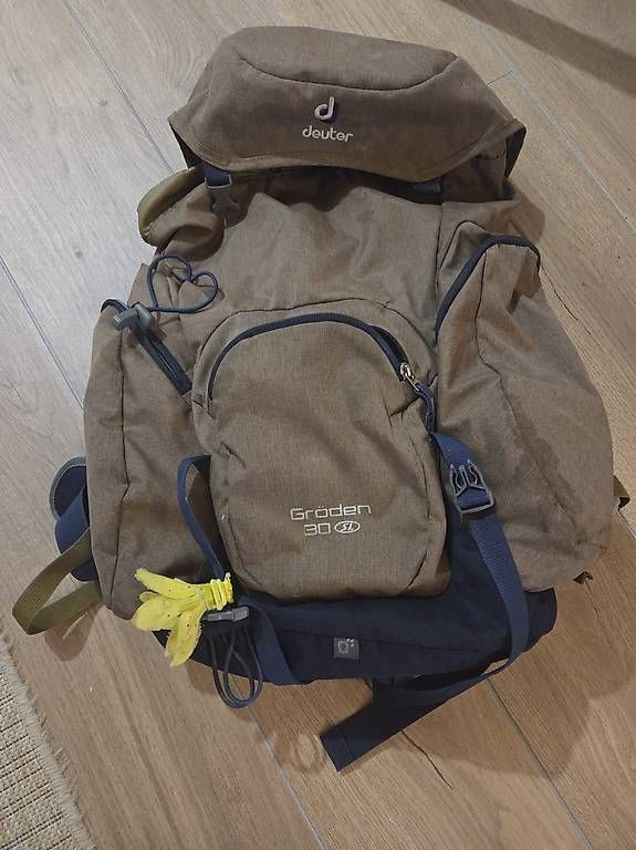 Sacs à dos: Sac de montagne 30l. Deuter – D'occasion à Bex par dor_8zkq
