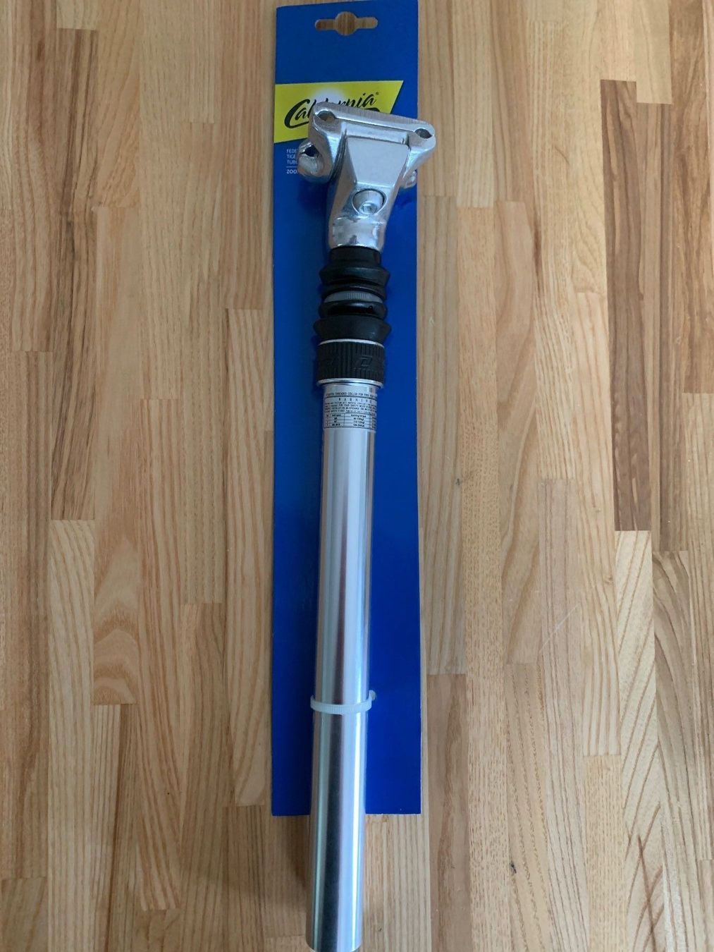 Pezzi di ricambio: Velo Sattelstütze – Nuovo e nell'imballaggio originale da Wettingen venduto da Kawasaki987