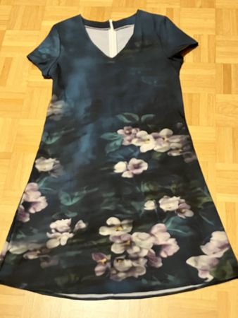 Leichtes Kleid für heiße Tage 