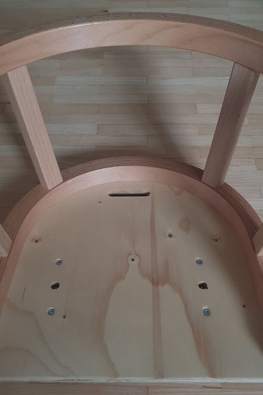 Schlitteln: Schlittensitz aus Holz mit Schlittensack – Gebraucht aus St. Gallen von Kinderboerse 3