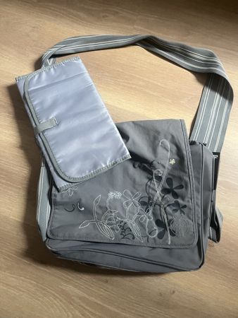 Wickeltasche + Unterlage von Lässig