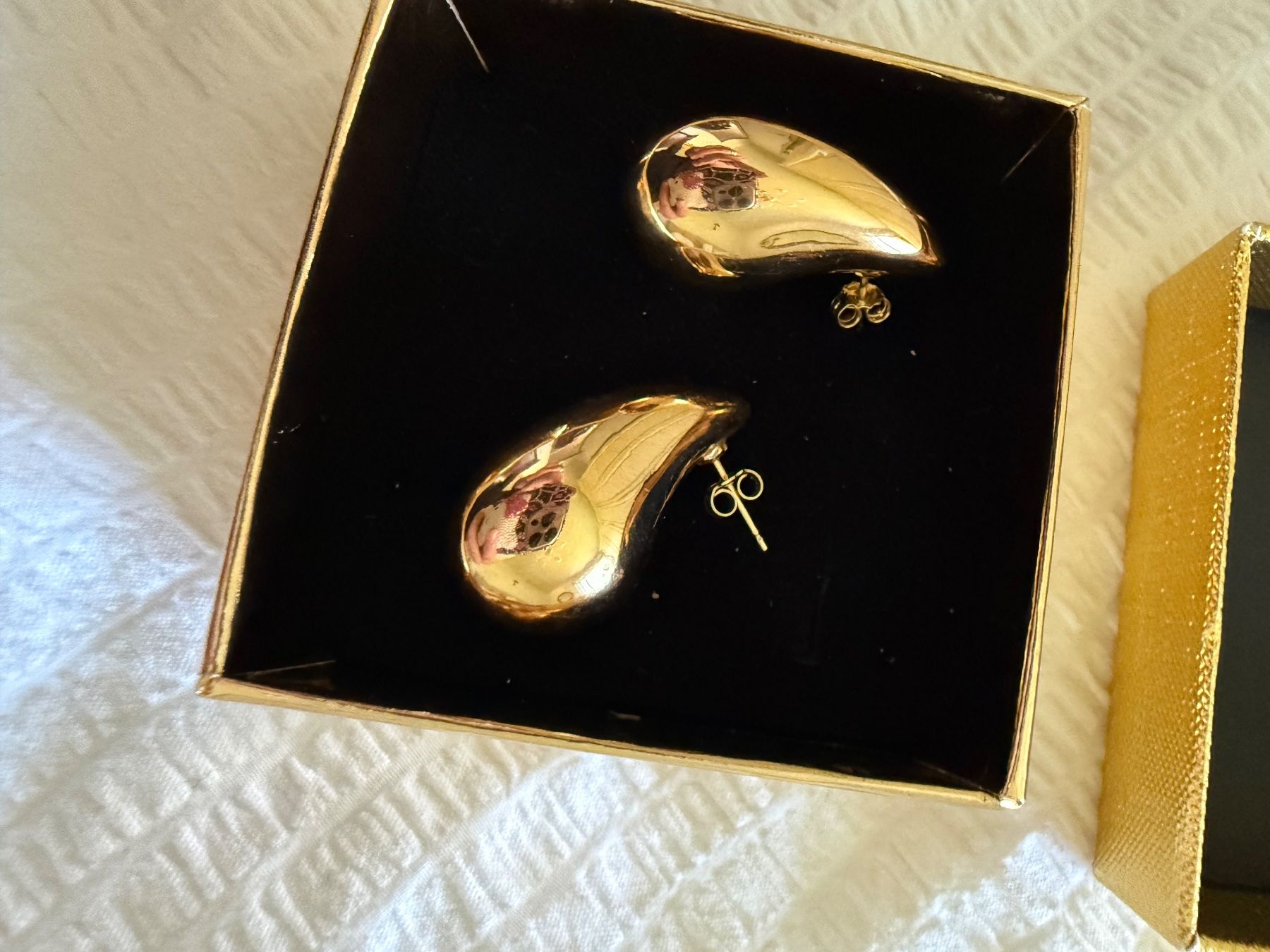 Orecchini pendenti & Orecchini a lobo: Neu echt Gold Ohhringe 18 Karat – Nuovo e nell'imballaggio originale da Allschwil venduto da Figidindia