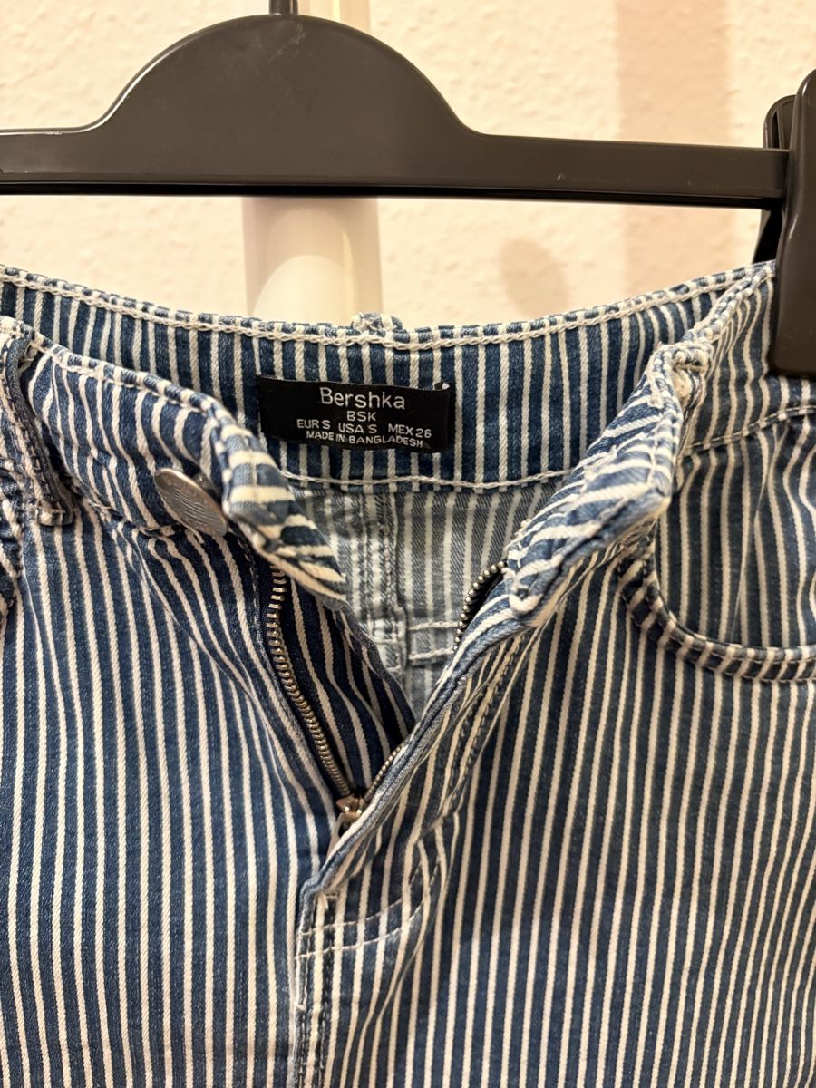 Bershka Gonne: 2 jupes avec rayures – Nuovo (secondo la descrizione) da Chêne-Bougeries venduto da bru_bs9n 2