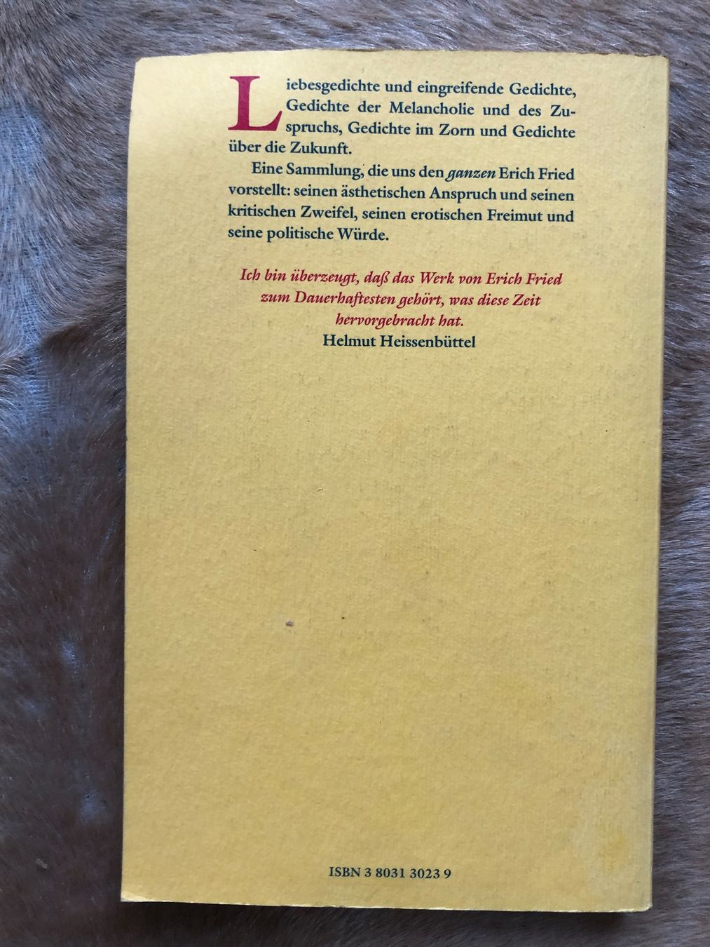 Libri: Erich Fried - Es ist was es ist - Gedichte – Usato da Zürich venduto da ricarda_777 1