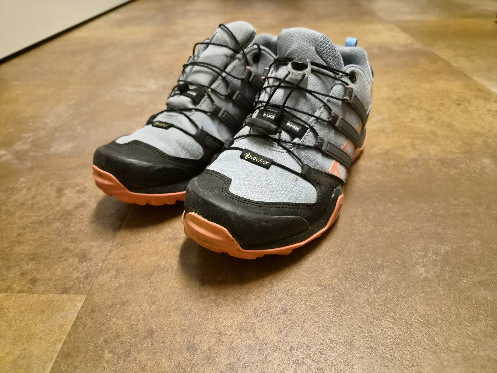 Adidas Damenschuhe: Adidas Terrex Gore-Tex Wanderschuhe – Neu (gemäss Beschreibung) aus Schöftland von kosi86 1