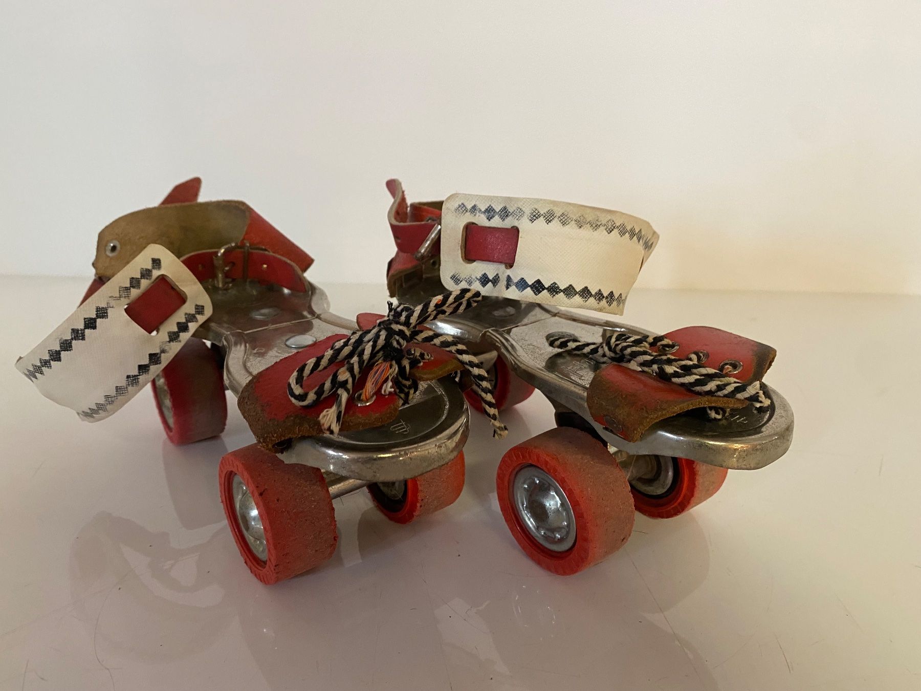 Inline-Skating & Rollschuhe: Ein paar Vintage Rollschuhe von Albert – Gebraucht aus Ballwil von ClassicGallery 6