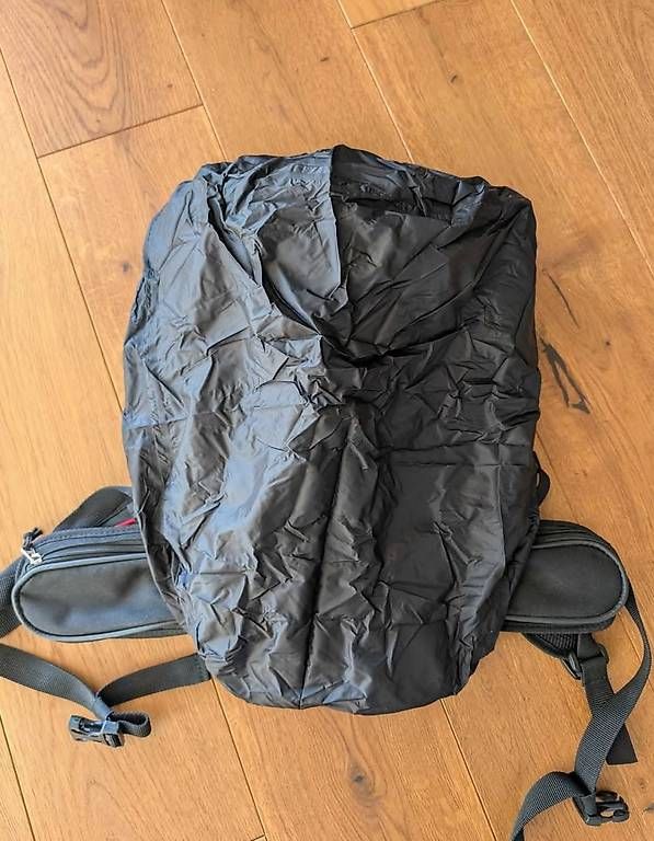 Vanucci Zaini: Vanucci Racing Töffrucksack – Usato da Seewen SO venduto da vog_czt9 1