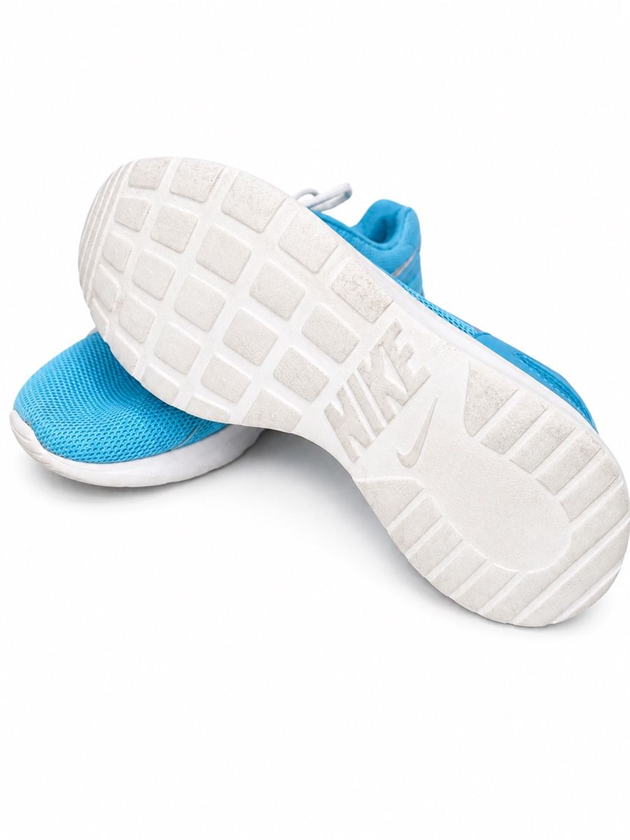 Nike Scarpe da donna: Nike Laufschuhe Damen Grösse 37.5 Hellblau – Usato da Aarberg venduto da LovelyThings_ 4