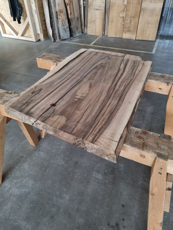 Articoli in legno: Nussbaum Klotzbretter Edelholz Walnut – Usato da Rheineck venduto da Dein_Wunschholz 7