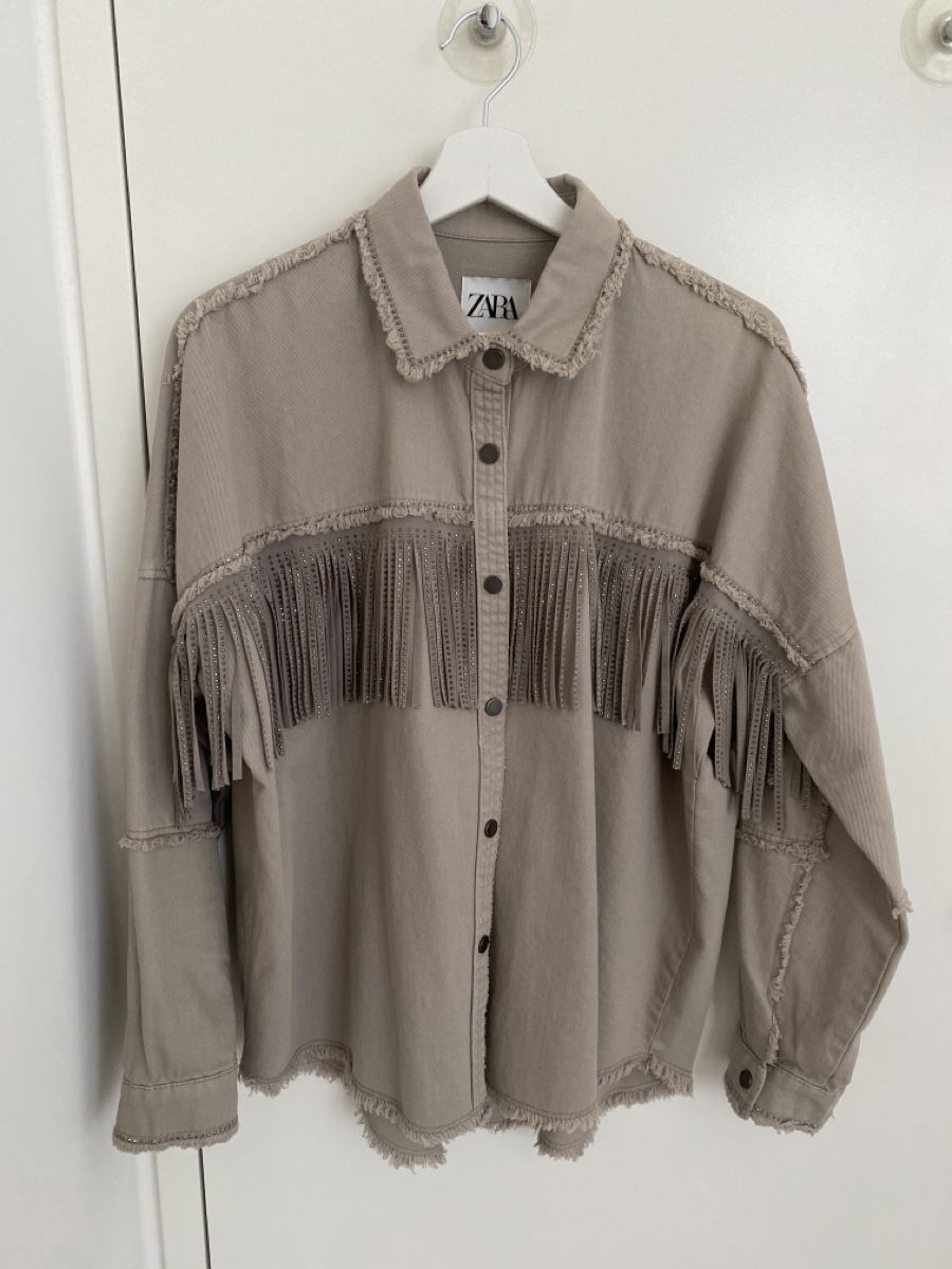 Zara Jacken: Zara Overshirt – Neu (gemäss Beschreibung) aus Zürich von lar_8826