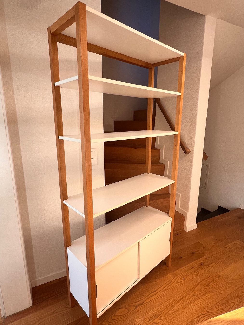 Micasa Étagères: Regal Micasa mit Schiebetürchen – D'occasion à Stallikon par zimtstern33 1