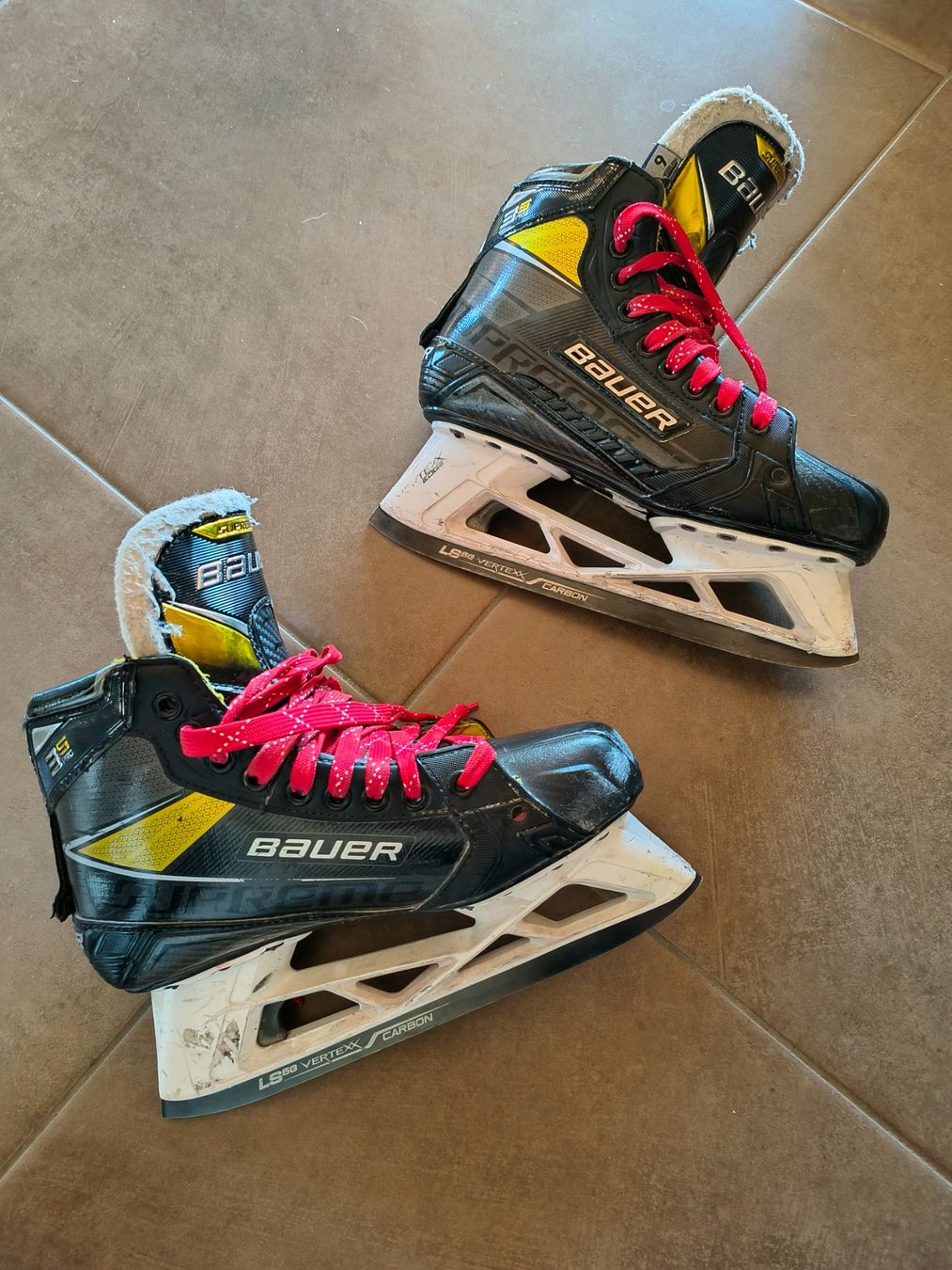 Bauer Pattini da ghiaccio: Bauer Schlittschuhe Supreme 3S Grösse 40 – Usato da St. Ursen venduto da claudiavontobel 1
