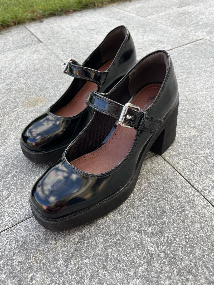 Tamaris Scarpe da donna: Tamaris Plateaupumps black – Usato da Unterseen venduto da kel_pz67 3
