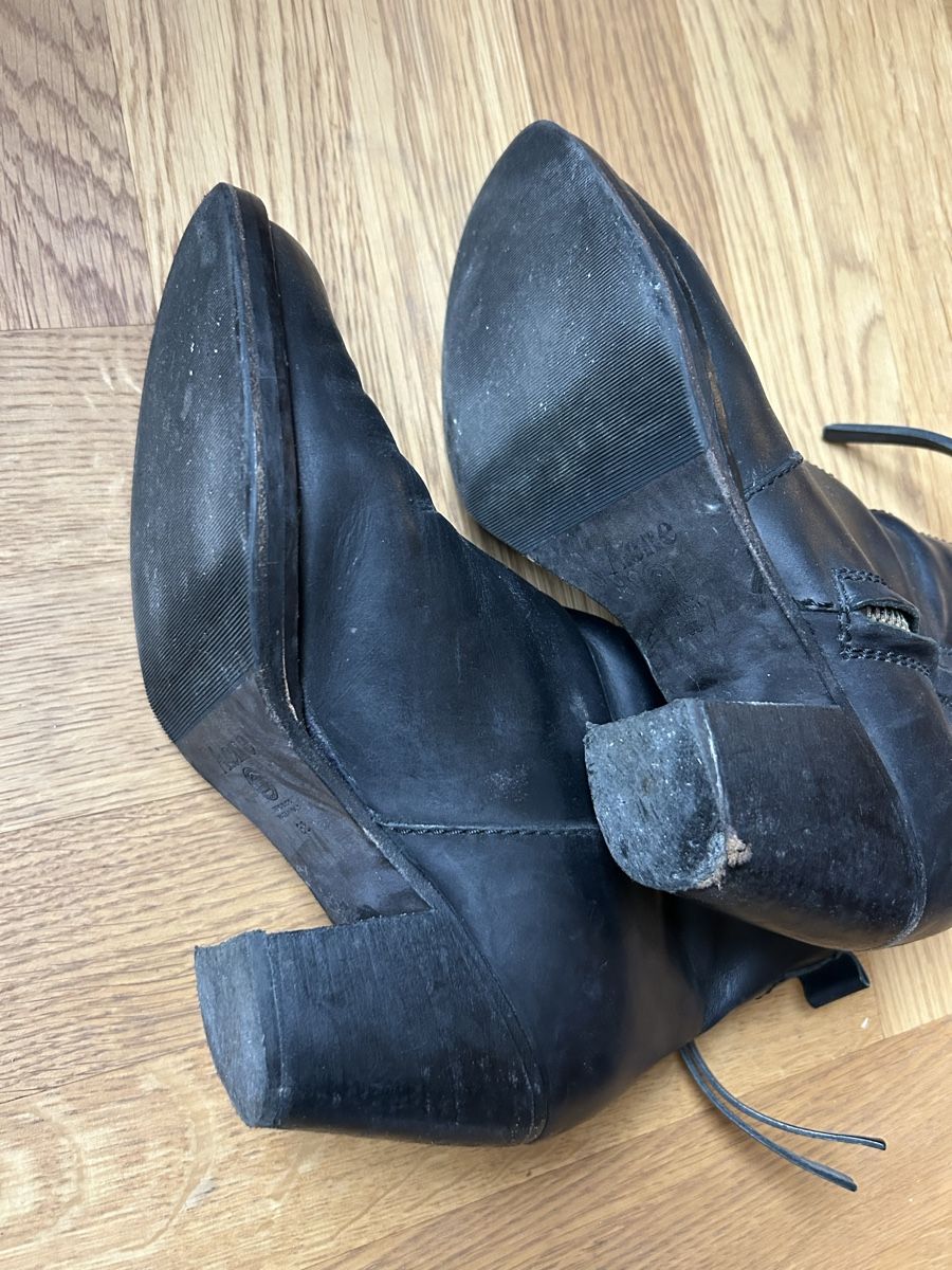 Acne Studios Scarpe da donna: Acne Pistol Boots 39 – Usato da Zürich venduto da ZurichGothenburg 2