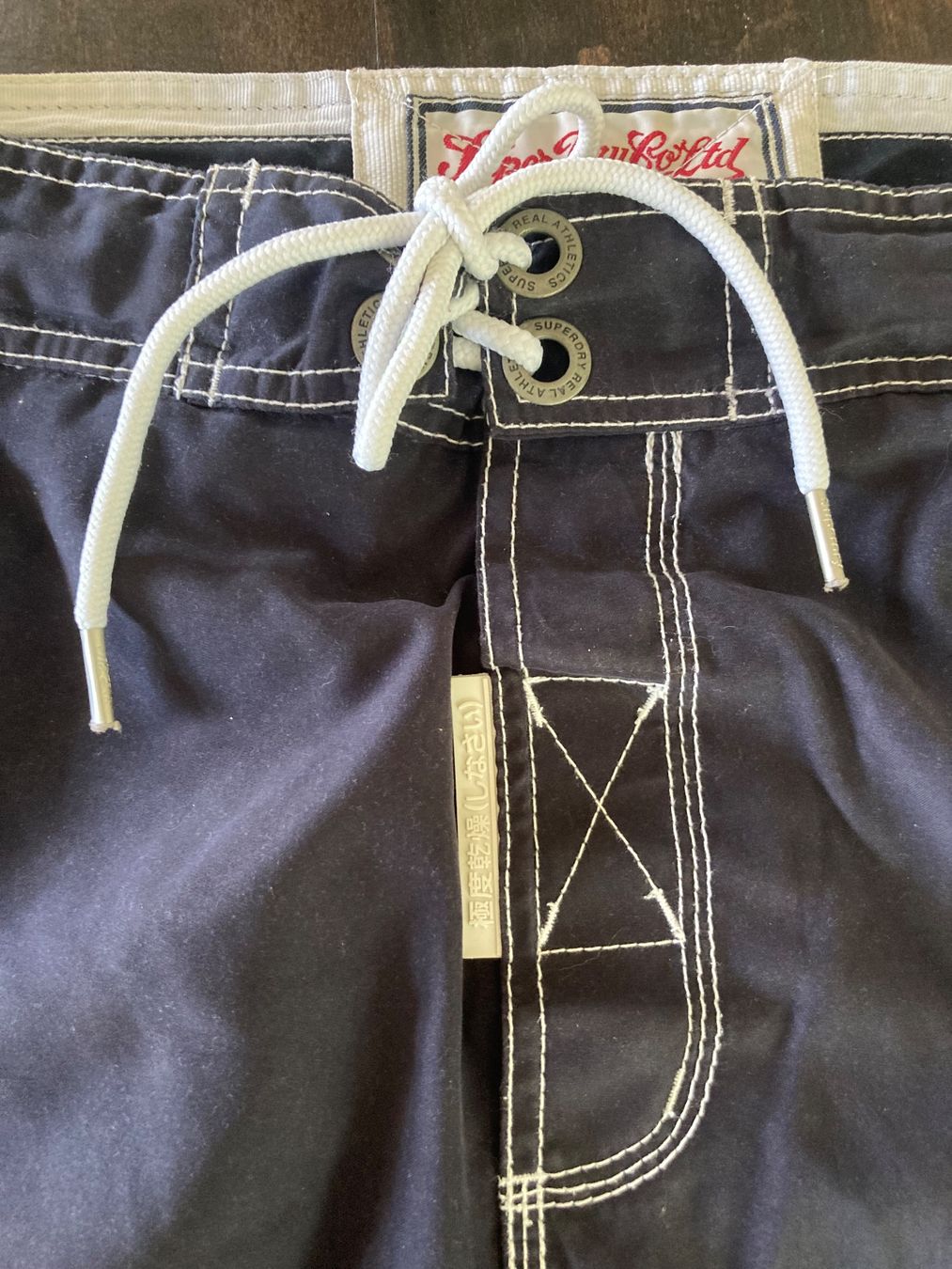 Superdry Pantaloni: SUPERDRY Boardshorts Gr XL – Usato da Thayngen venduto da yellowball 2