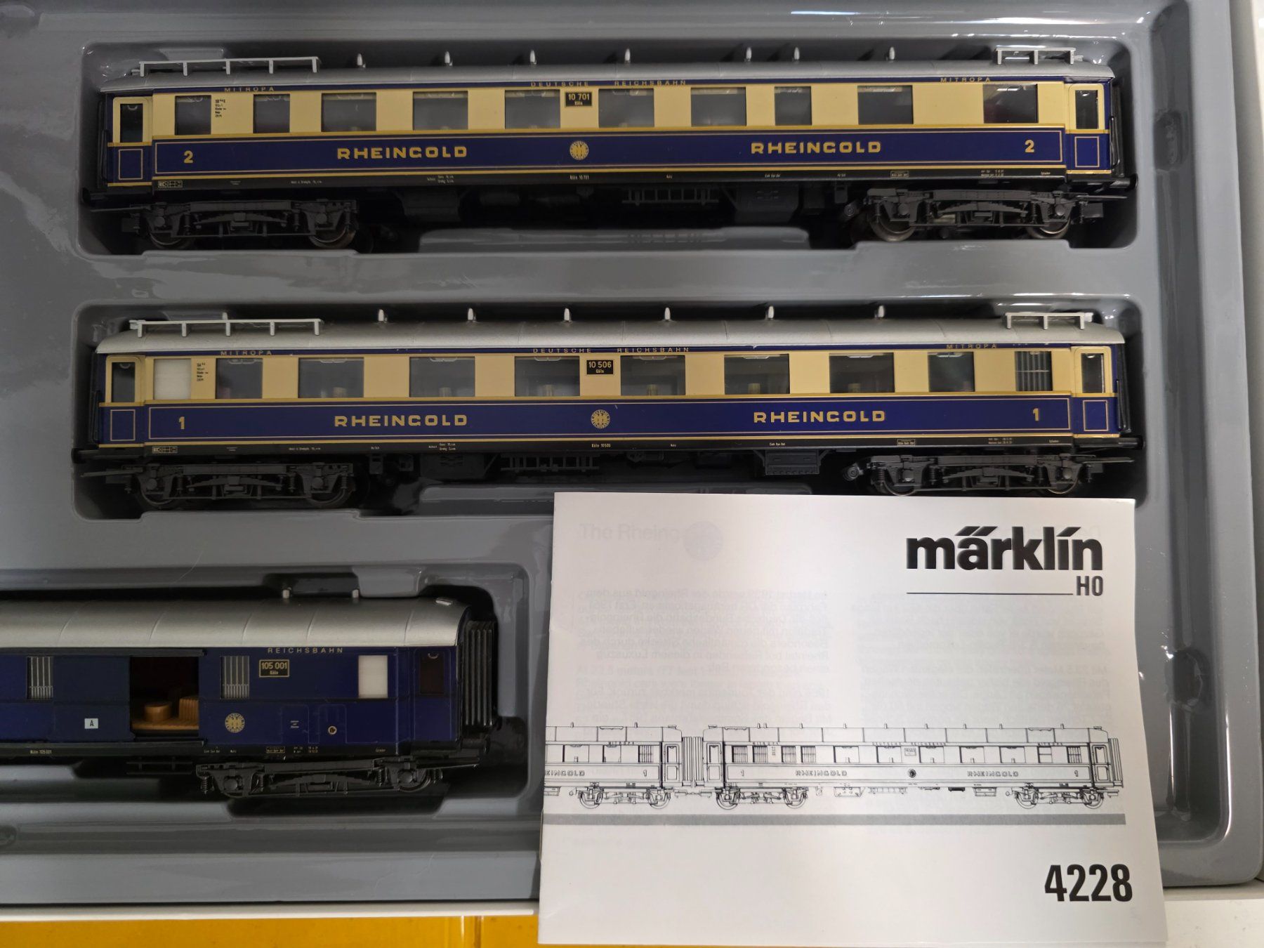 Märklin Modelleisenbahnen: Märklin: 4228, Wagen-Set "Rheingold" – Neu (gemäss Beschreibung) aus bassecourt von biagio101 2