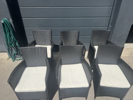 Gartentisch mit 6 Stühlen Polyrattan Holzoptik