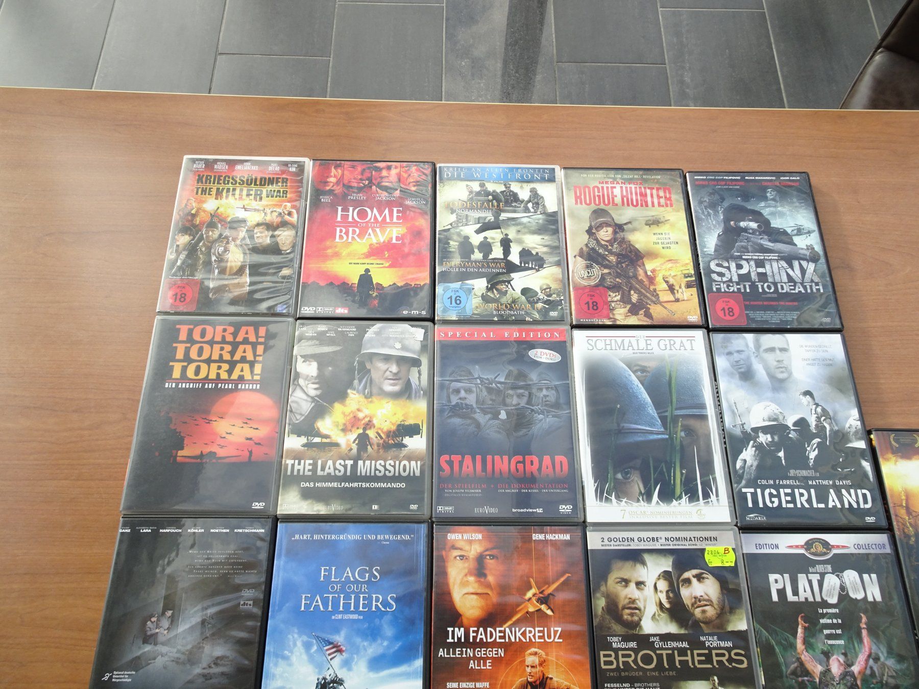 Tutti i DVDs: WAR  Kriegsfilme – Usato da Schenkon venduto da Movieplanet 1