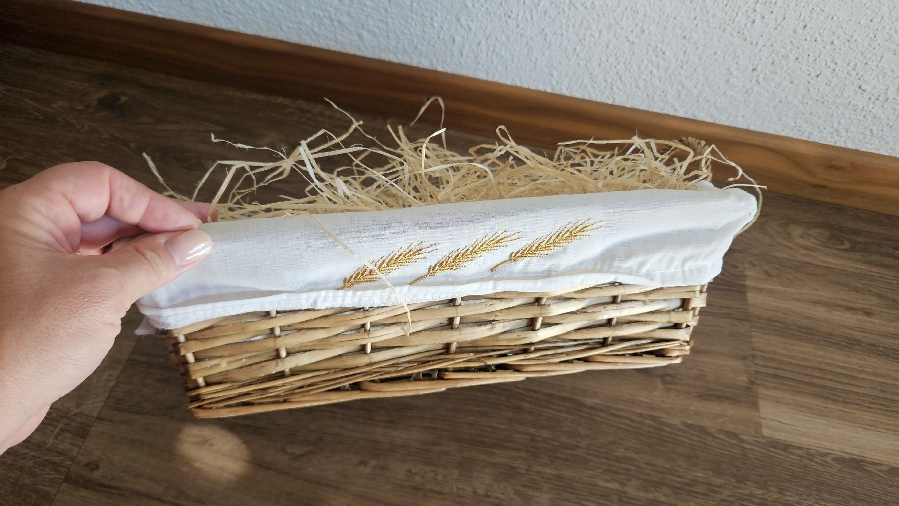 Altro per la casa: Korb Geschenkkorb mit Stoffeinsatz NEU – Nuovo (secondo la descrizione) da Schaan venduto da car_wrv2 1
