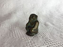 Kleiner Affe aus Bronce