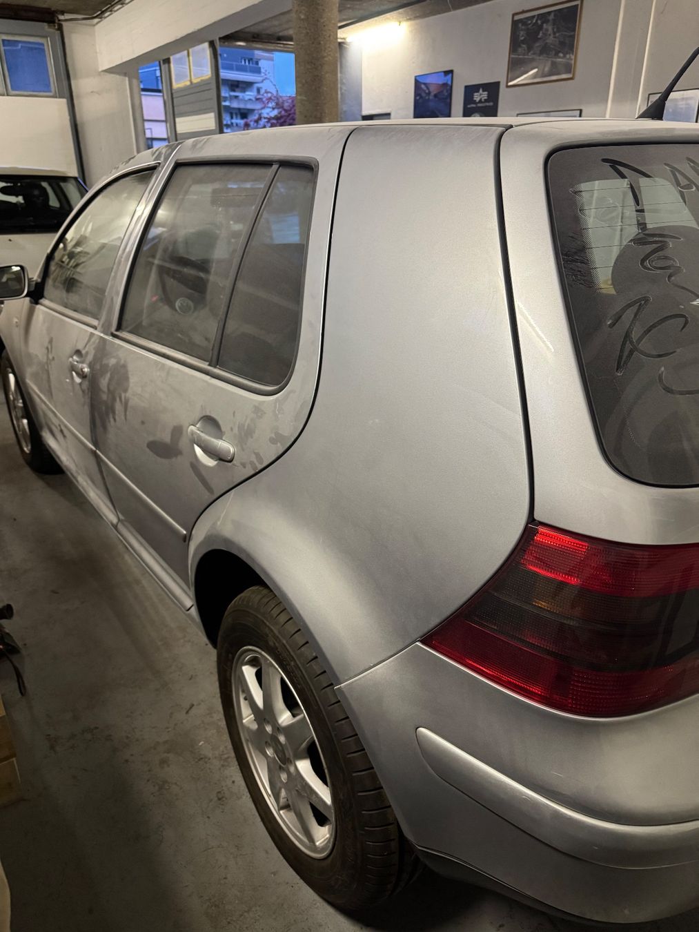 VW Automobili: Vw Golf 4 – Difettoso da Biel/Bienne venduto da mom_mc6b 3
