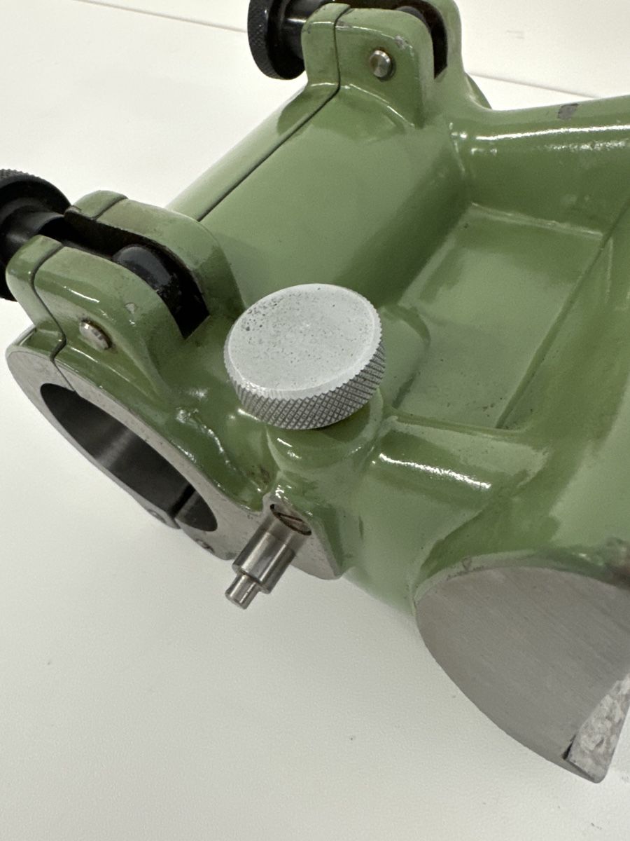 Schaublin Tutti gli attrezzi: Poupée fixe rectifieuse, bon état – Usato da Aarberg venduto da SNMachines 8