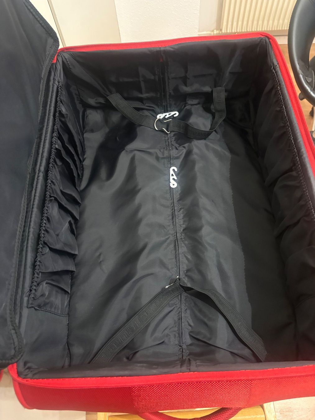 Valigie: Rollkoffer rot Marke Static gebrauchter Zustand – Usato da Frick venduto da Rukki 5