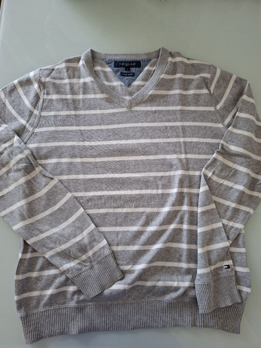 Tommy Hilfiger Maglioni & Felpe: pull Tommy Hilfiger taille M – Usato da Renens VD venduto da ser_j2fn 1