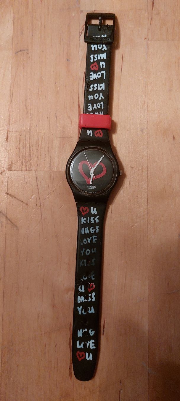 Swatch Orologi: Swatch Uhr Valentinstag Special – Usato da Brislach venduto da ericCH