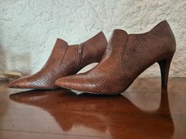 Chaussures femme - taille 39 - Neuf