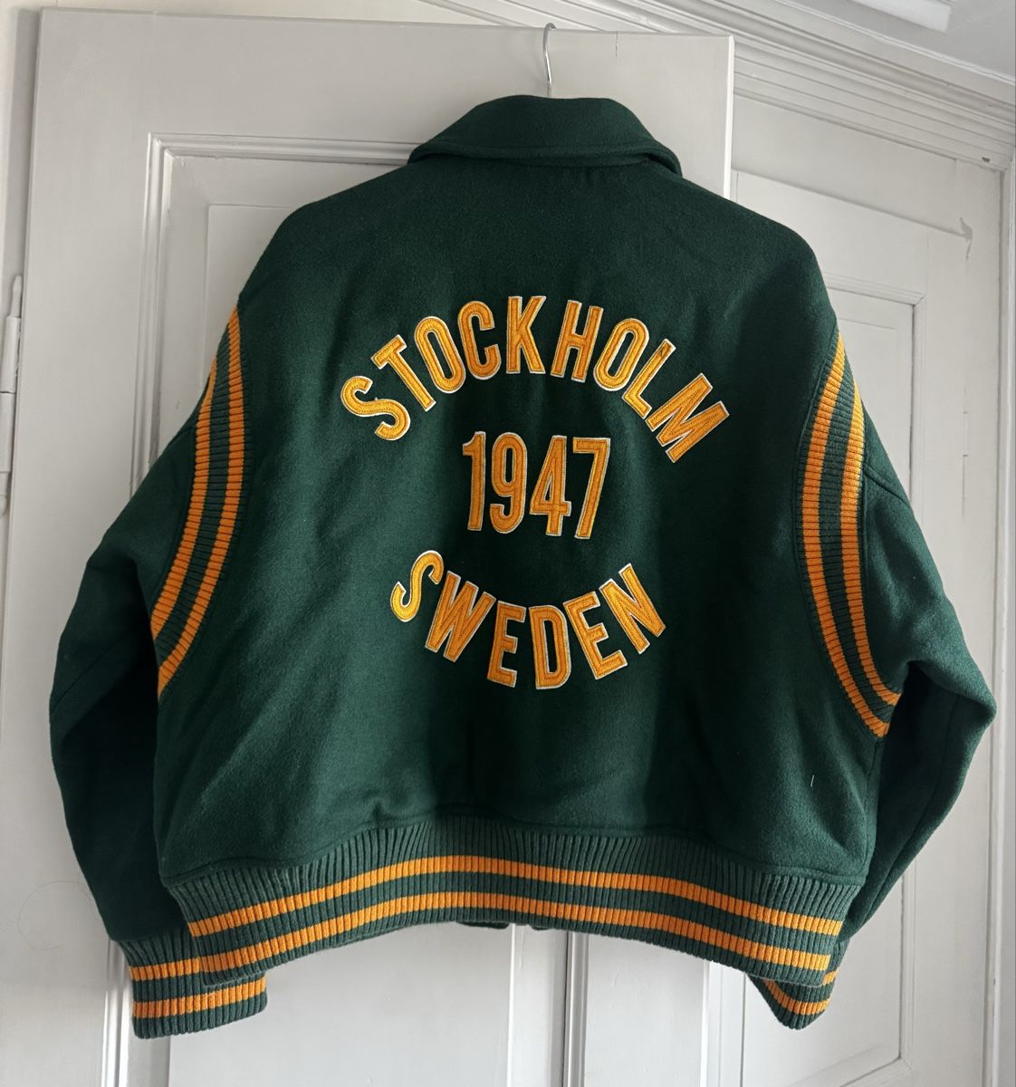 H&M Giacche: H&M College Jacke - Gr. L - Neu. – Nuovo (secondo la descrizione) da Zürich venduto da ber_78xz 2