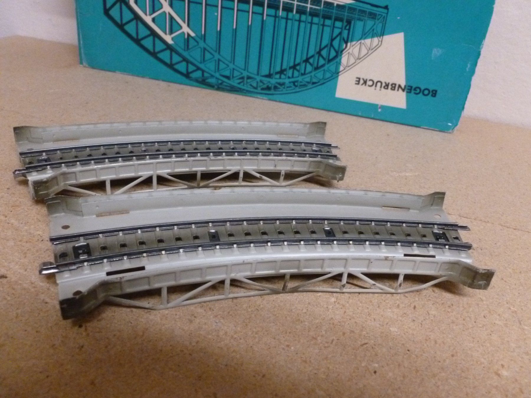 Märklin Modellini di ferrovie: Bogenbrücken/Rampen – Usato da Oberbipp venduto da Vifu 5
