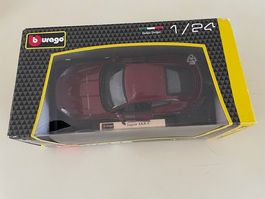 Jaguar XKR -S miniature 1/24