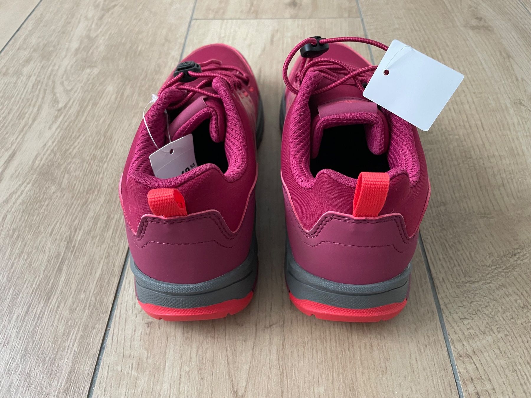 Jack Wolfskin Schuhe für Mädchen: Trekkingschuhe von Jack Wolfskin Gr. 36 NEU – Neu (gemäss Beschreibung) aus Waltenschwil von hansnine 2