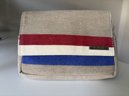 KLM x Jan Taminiau Business Class Amenity Kit Edition