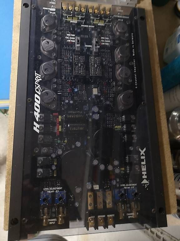 Helix Amplificatori: Helix H400 Esprit – Usato da Chaumont venduto da Fredcox13