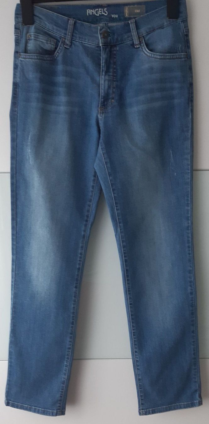 Jeans: Damenjeans Grösse 38 – Gebraucht aus Feuerthalen von kigo87