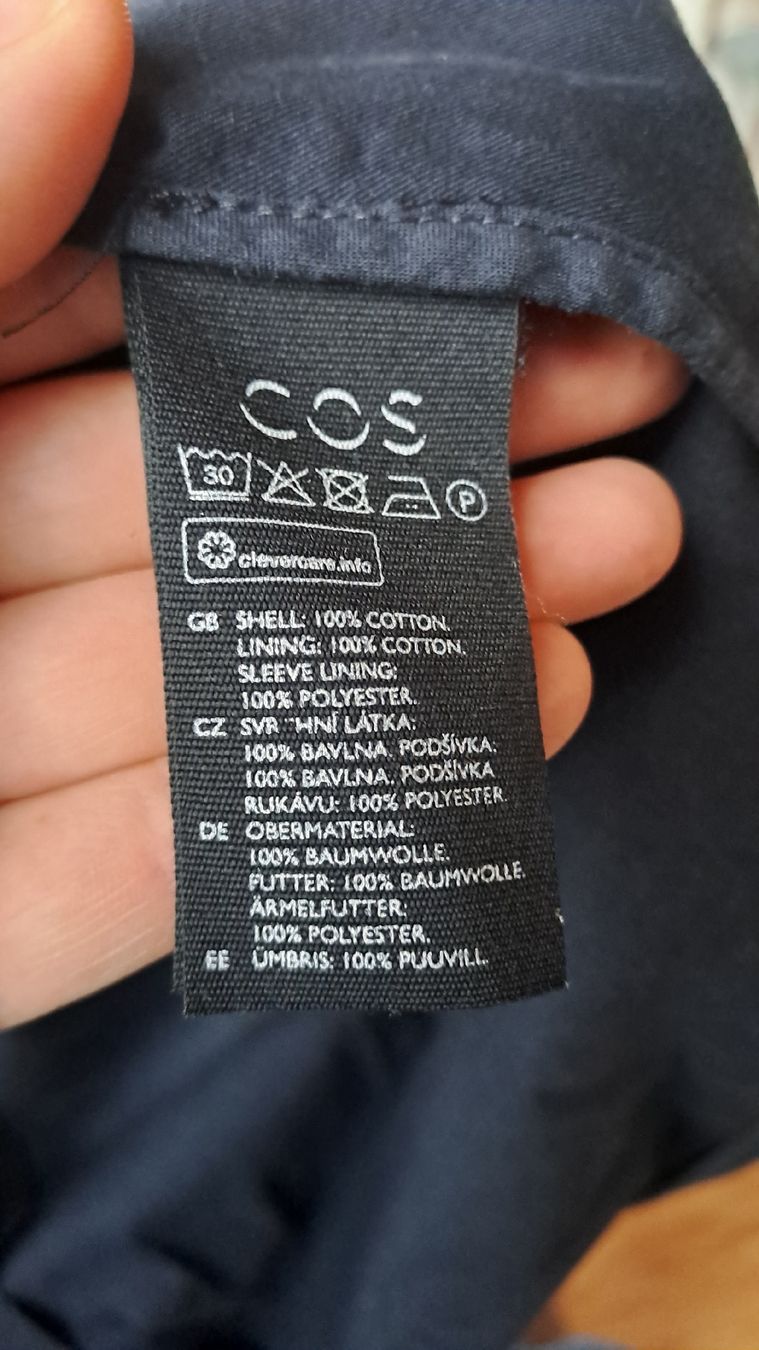 Cos Giacche: Blazer COS navy blue – Usato da Commugny venduto da ginger.croutons 3