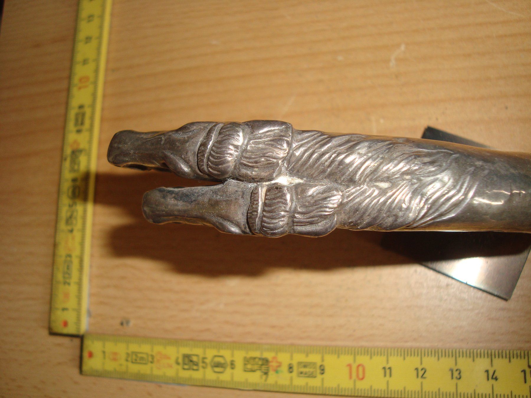 Figurines: Antiker Stockgriff Pferdeköpfe – D'occasion à Vordemwald par tinumesser 5