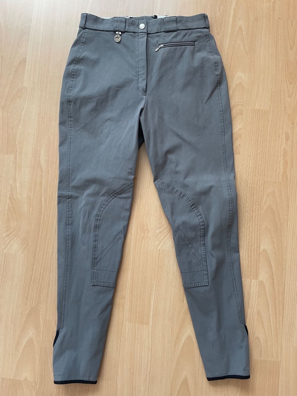 Pikeur Pantaloni: Pikeur Reithose grau – Usato da Wiedlisbach venduto da Lusco