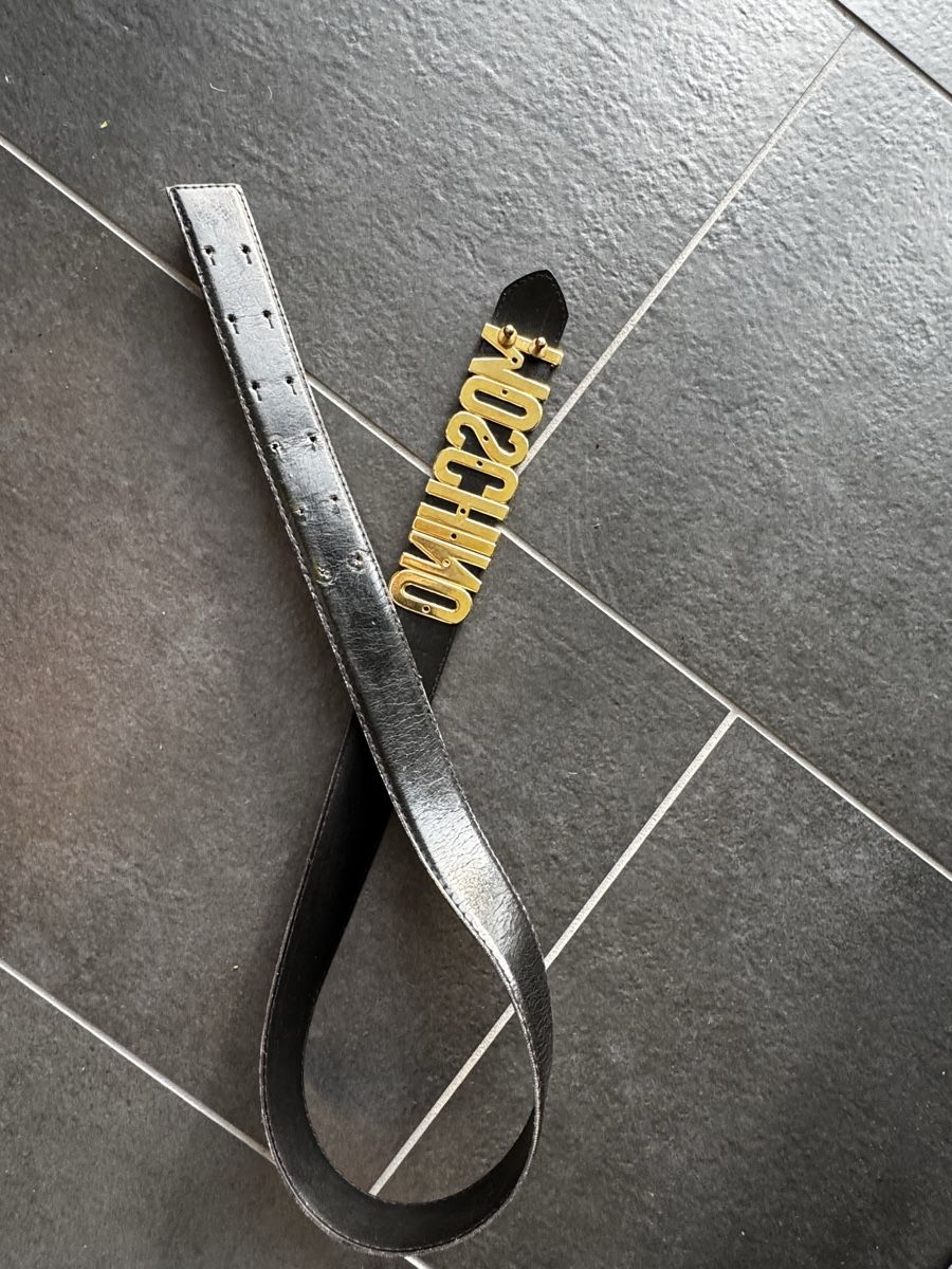 Moschino Gürtel: MOSCHINO Gürtel – Gebraucht aus Riehen von mistercho 2