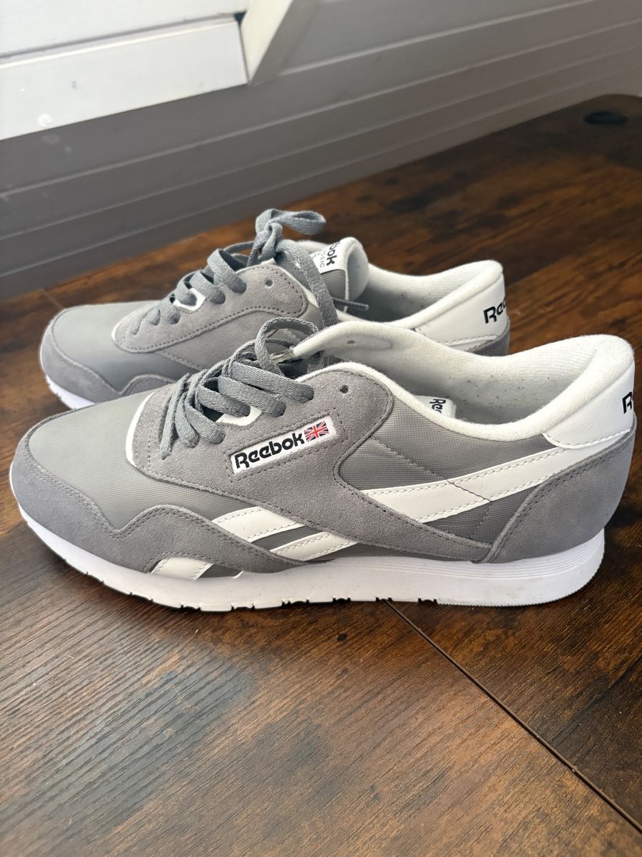Reebok Chaussures hommes: Reebok Schuhe 44.5 – Neuf (Voir description) à Ehrendingen par suurrlii 1