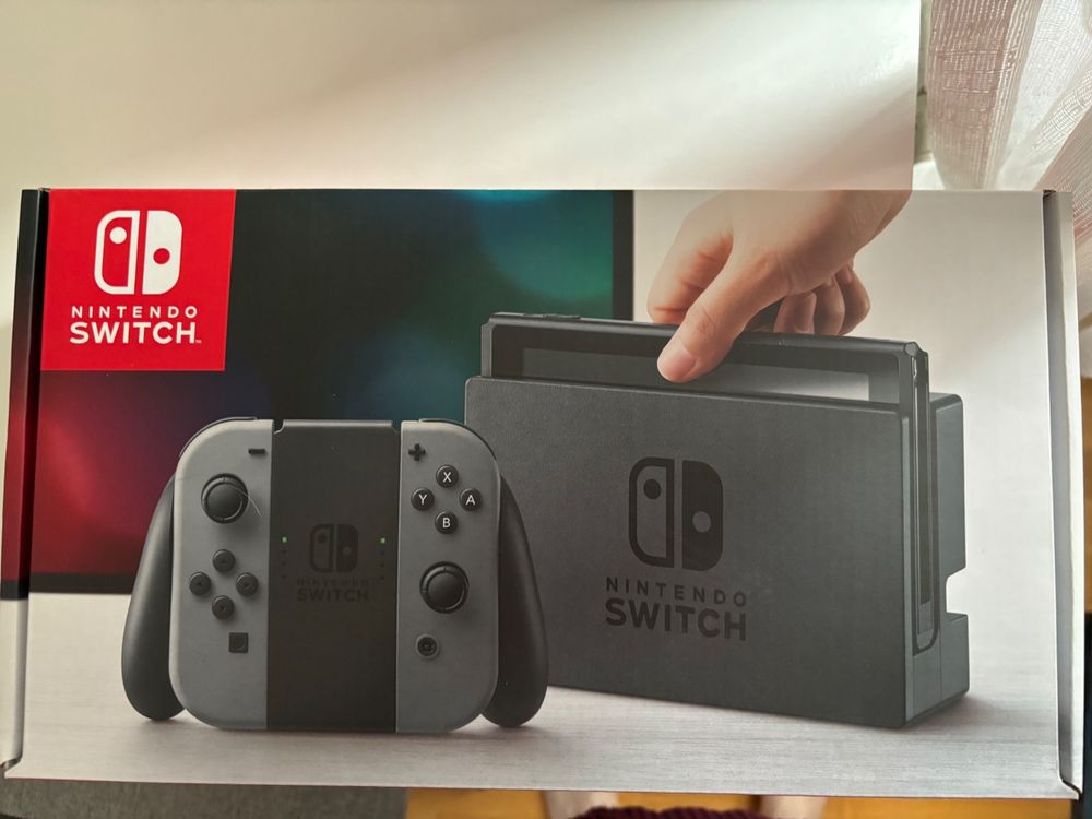 Nintendo Switch Konsole aus dem Jahr 2018 wenig genutzt (Gebraucht) in ...