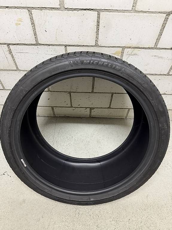 Pneus & Kompletträder: Michelin Pilot Alpin 5 Winterpneu. – Gebraucht aus Füllinsdorf von Michi77