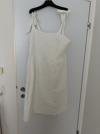 Schönes Sommerkleid