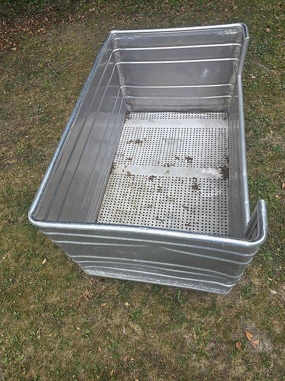 Banconi: Wagen Alu auf satbilen Rädern – Usato da Bonaduz venduto da mc-spezial