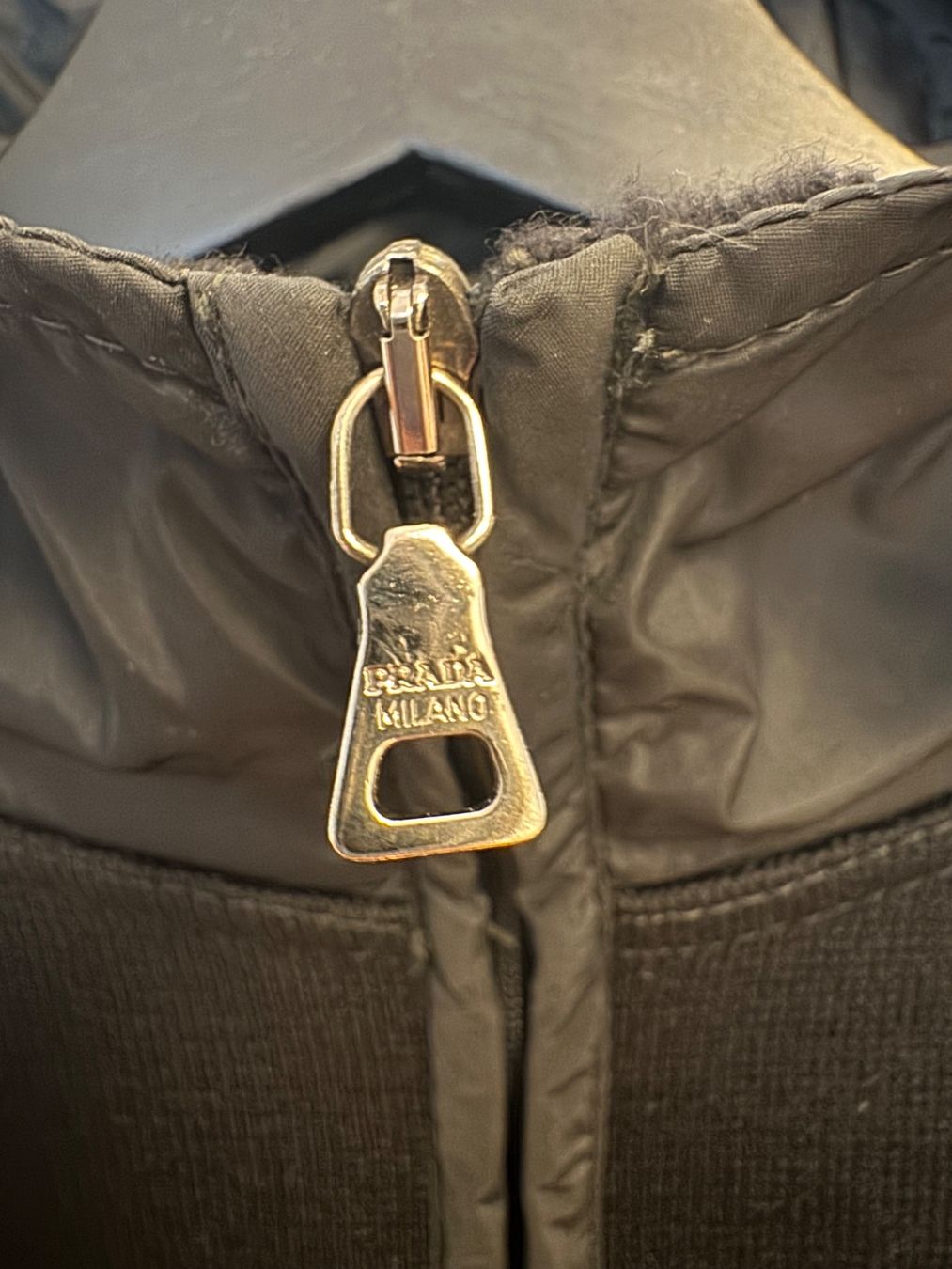 Prada Pulls & Sweat-shirts: Prada Kapuzenpullover, Gr. 56, Schwarz – D'occasion à Zürich par nils.alex 5