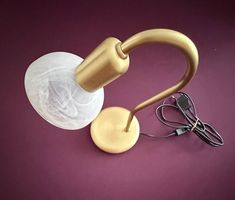 Nachttischlampe